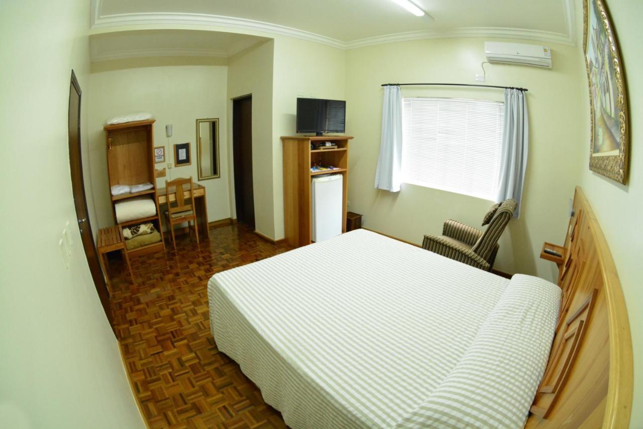 Italia Hotel Telêmaco Borba Zewnętrze zdjęcie