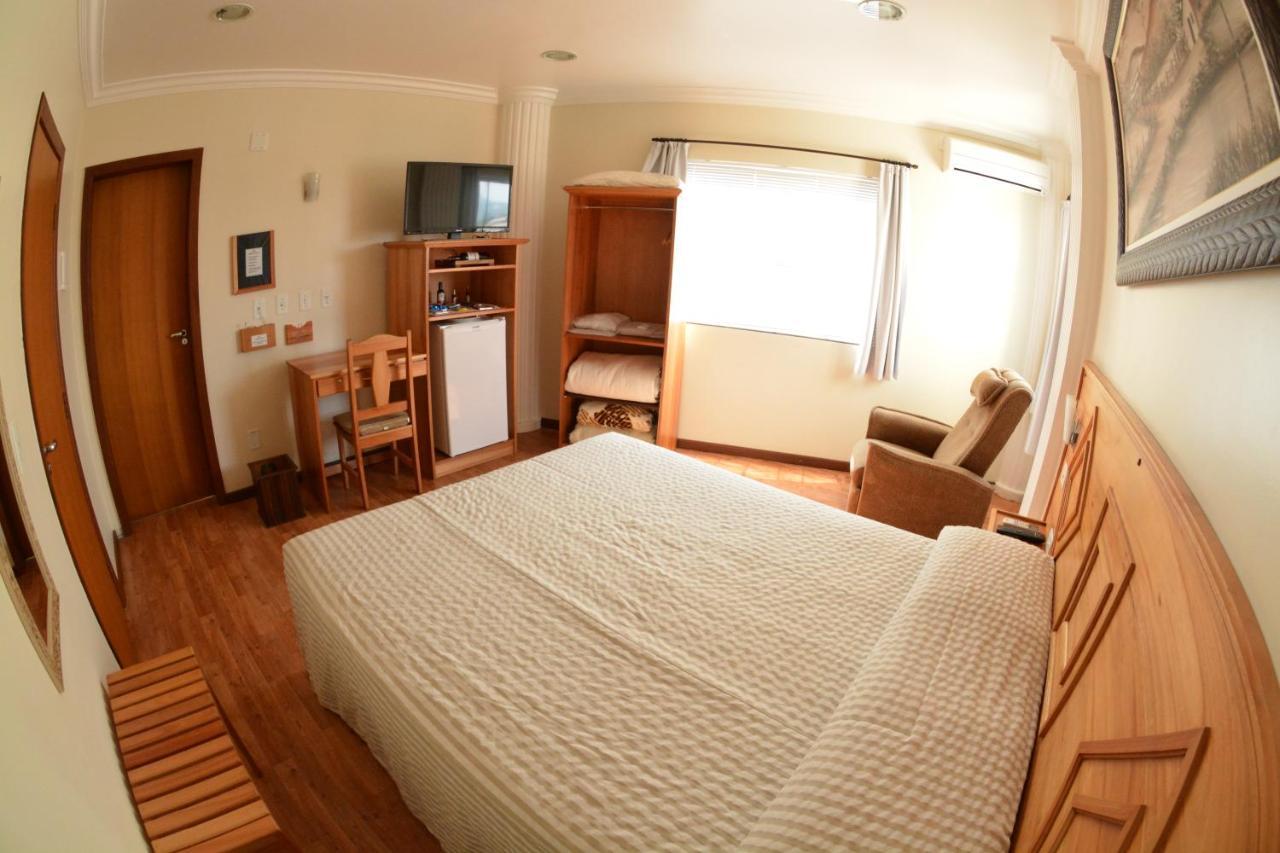 Italia Hotel Telêmaco Borba Zewnętrze zdjęcie